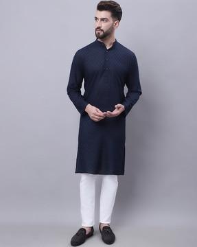 textured print mandarin collar long kurta