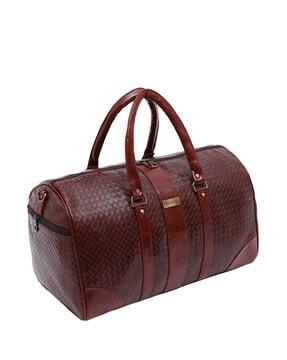 textured print travel bag