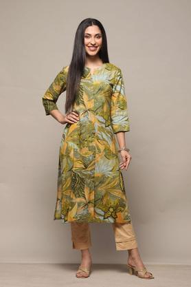 textured rayon round neck women's party wear kurta - green