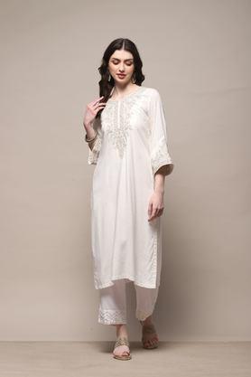 textured rayon round neck women's party wear kurta - white