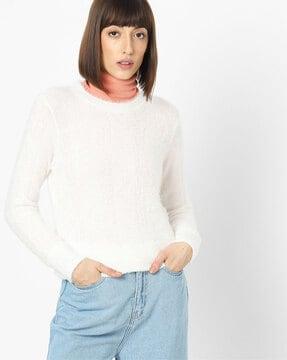 textured round-neck sweater