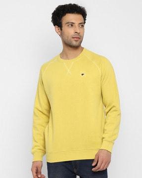 textured round-neck sweatshirt