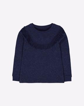 textured round-neck t-shirt with fringes