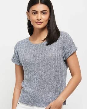 textured round-neck t-shirt