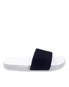 textured round-toe slides
