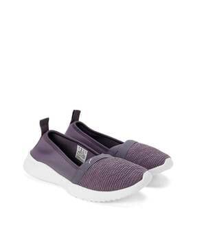 textured round-toe slip-on shoes