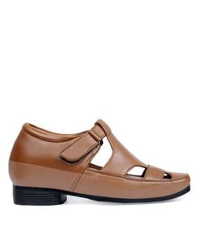 textured sandals with velcro fastening