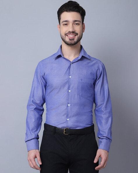 textured shirt with spread collar