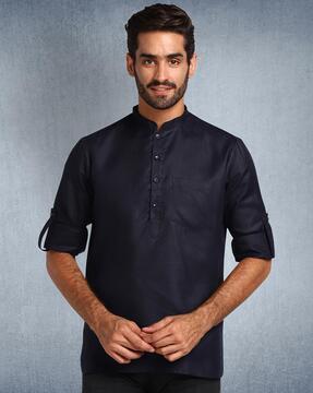 textured short kurta with patch pocket