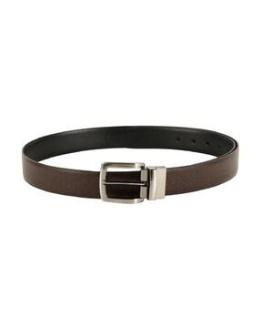 textured slim belt with buckle closure