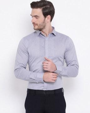 textured slim fit shirt