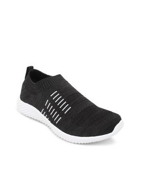 textured slip-on casual shoes