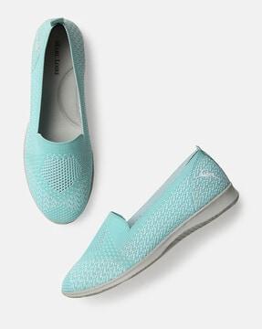 textured slip-on casual shoes