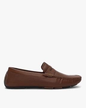 textured slip-on penny loafers