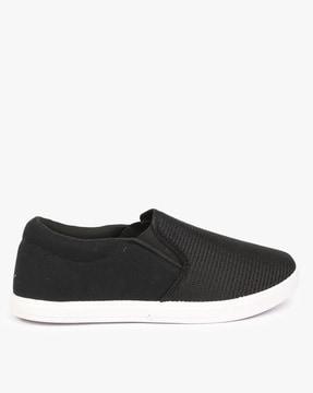 textured slip-on shoes with elasticated gussets