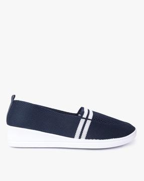 textured slip-on shoes