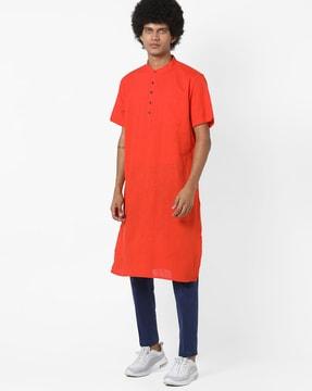 textured straight kurta with patch pocket