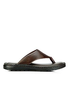 textured t-strap flip flops