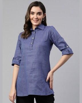 textured tunic with spread collar
