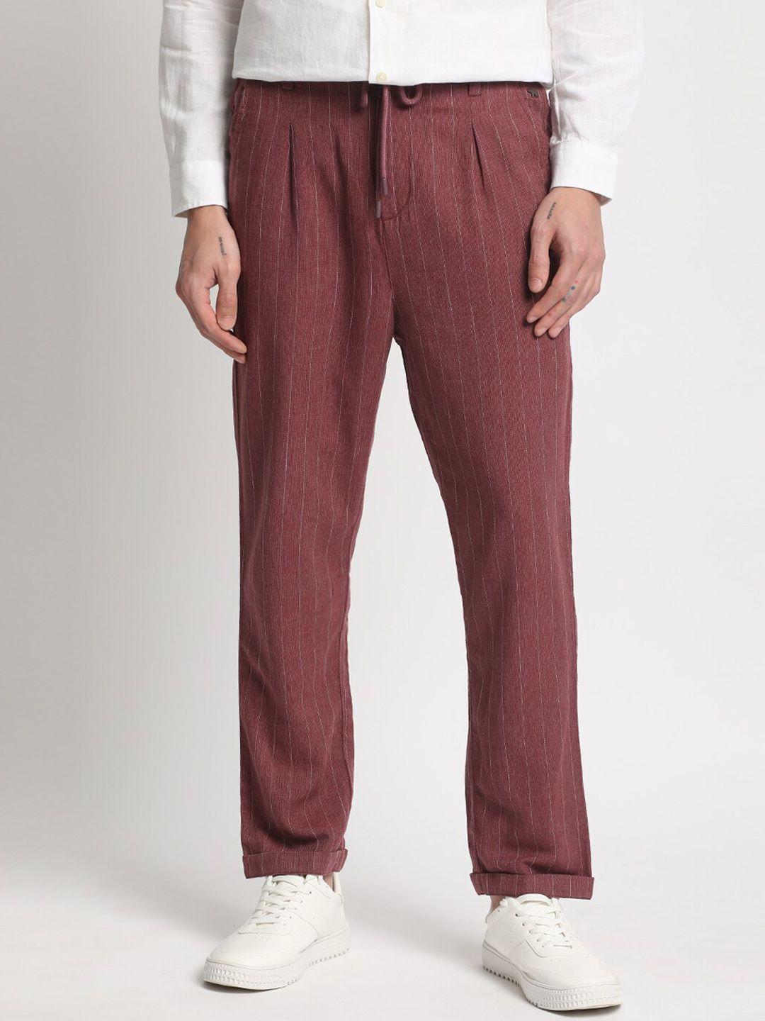 the bear house men tapered fit pleated trousers