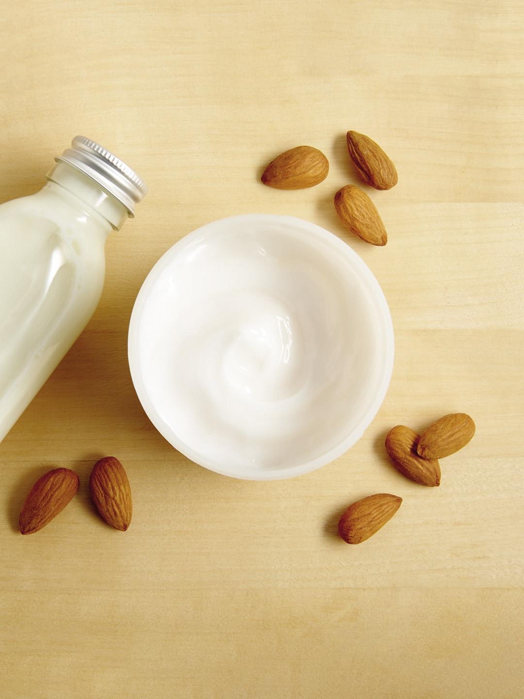 the body shop almond milk sustainable body yogurt for sensitive skin 200 ml