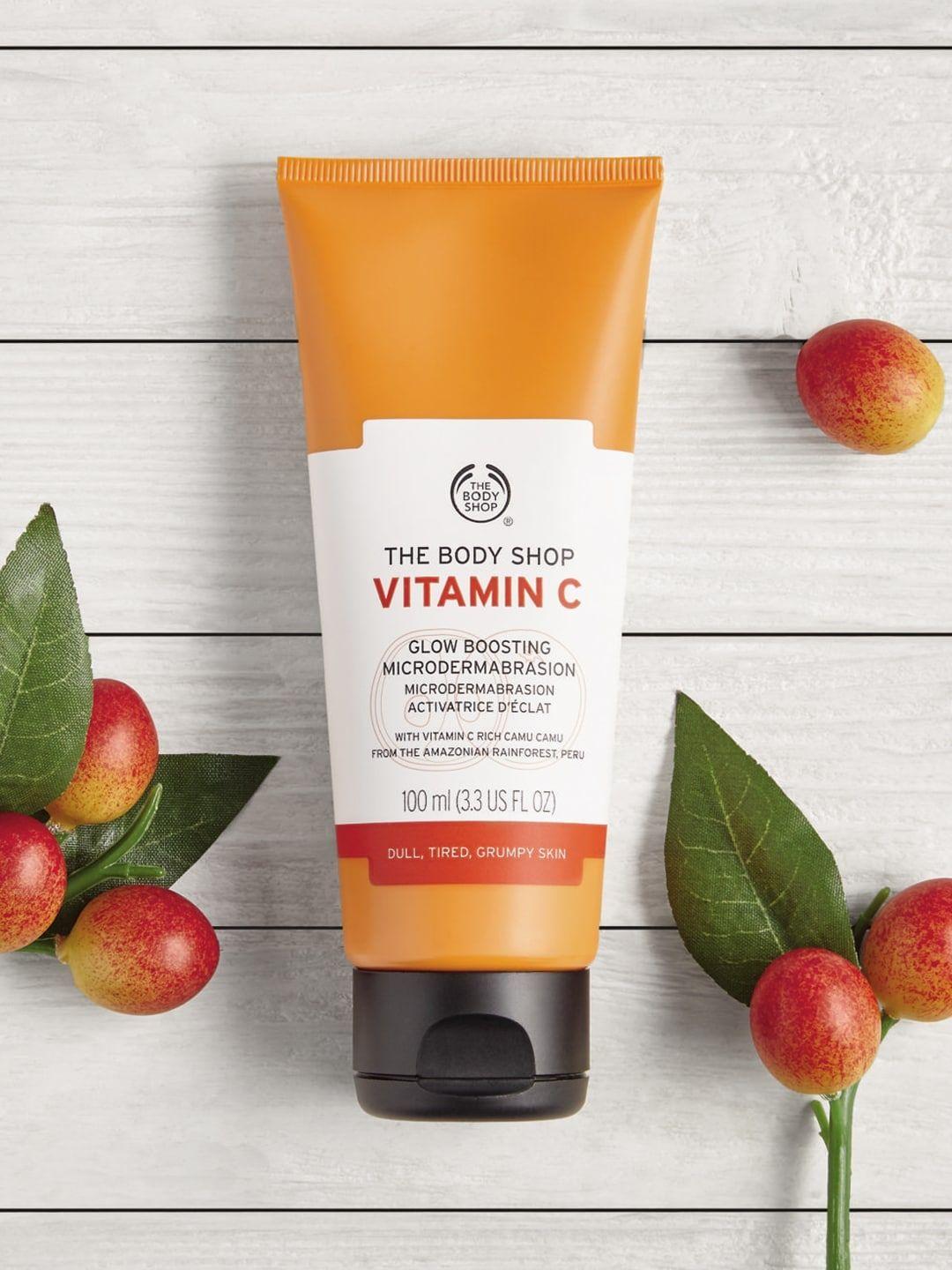 the body shop vitamin c sustainable glow boosting microdermabrasion exfoliator 100 ml