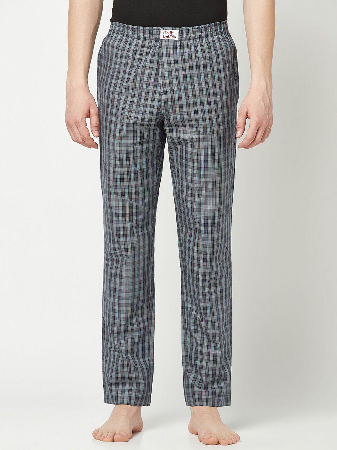 the daily outfits men checked mid-rise cotton lounge pants