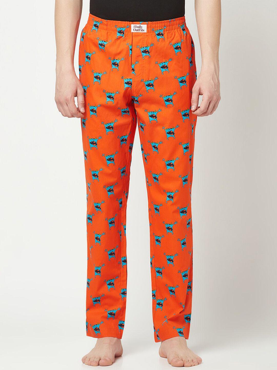 the daily outfits men printed lounge pants