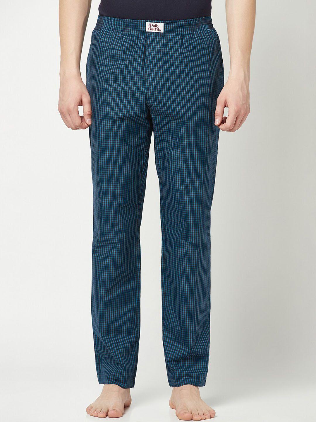 the daily outfits men striped lounge pants