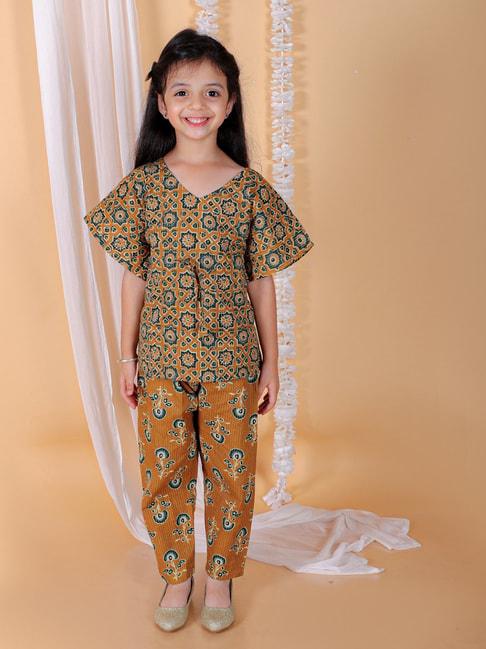 the-mom-store-kids-orange-floral-print-kaftan-top-with-pants