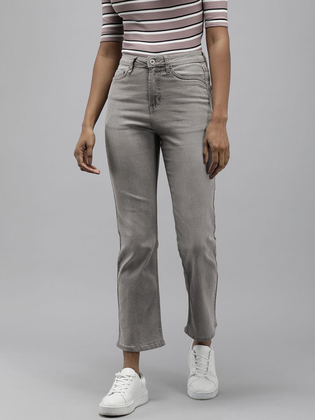 the roadster life co. women straight fit light fade stretchable jeans