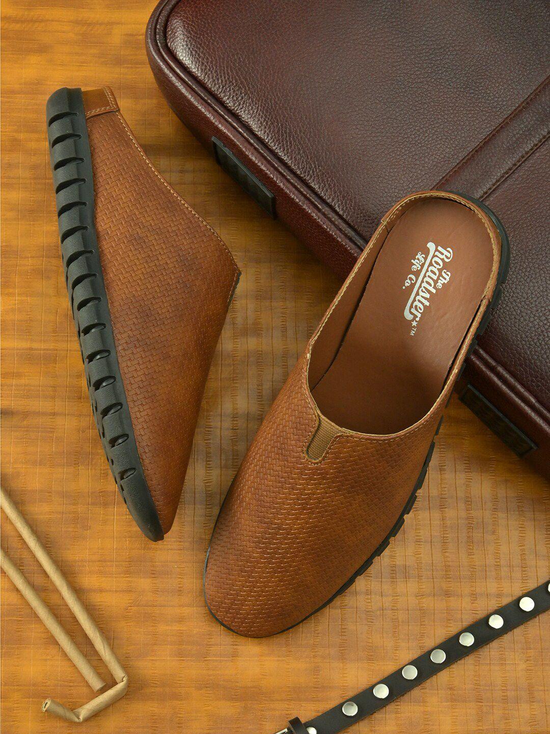 the roadster lifestyle co men tan slip-on shoe-style sandals
