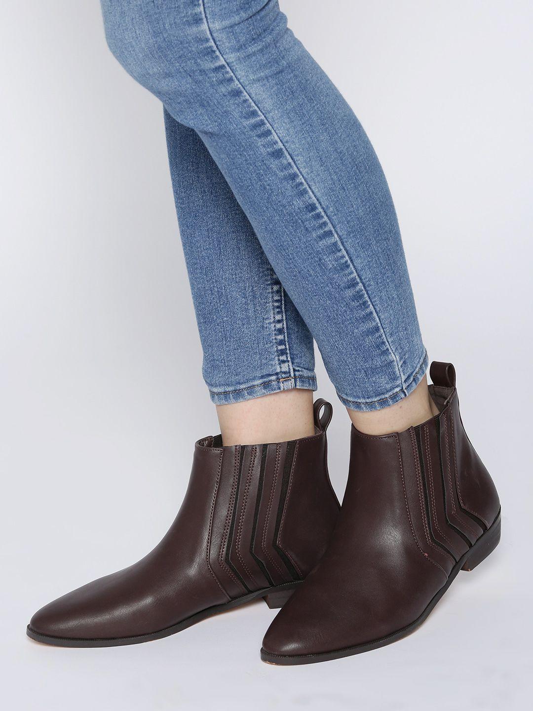 the roadster lifestyle co women burgundy solid mid-top chelsea boots