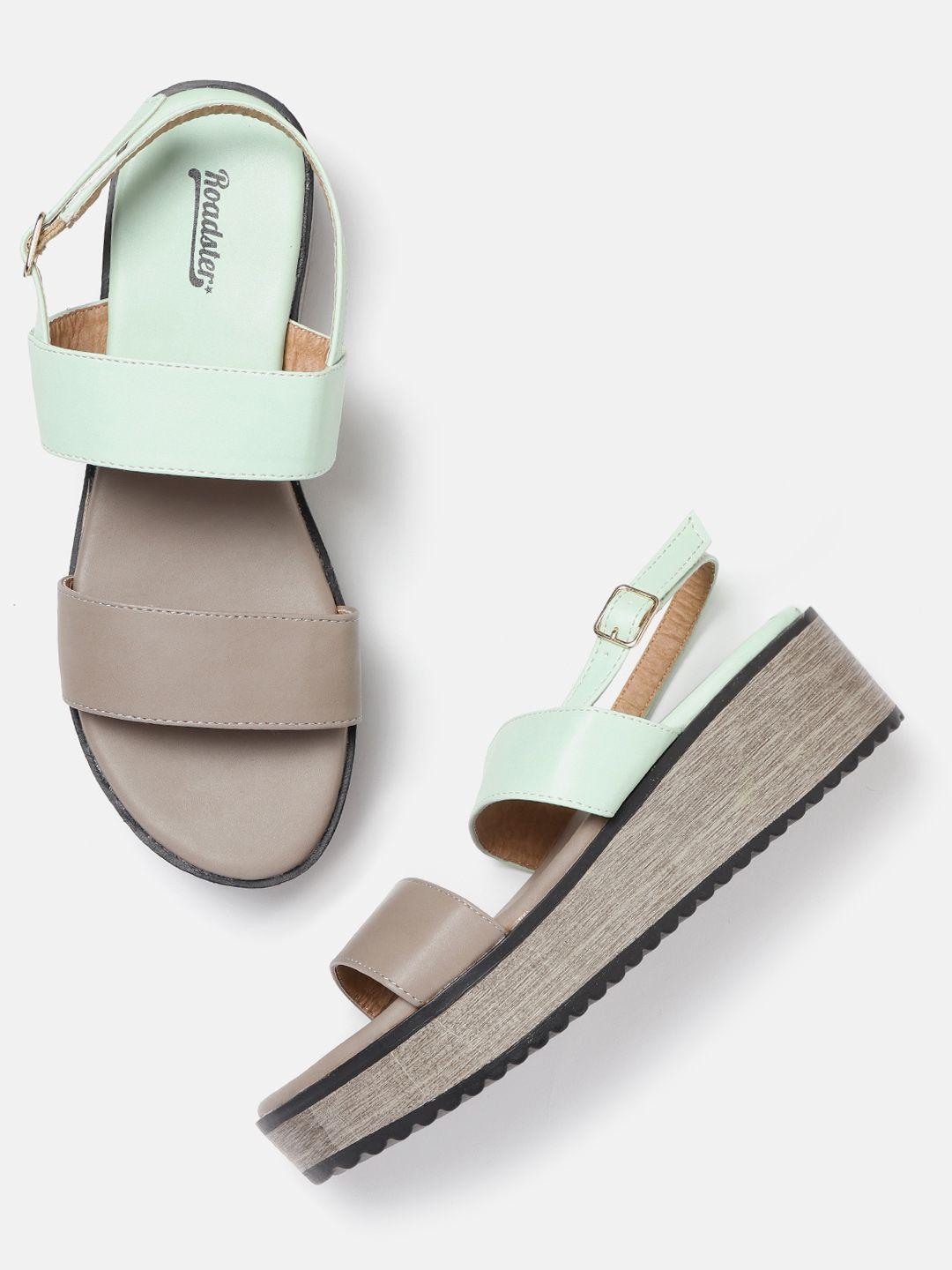the roadster lifestyle co women taupe & mint green colourblocked flatform heels