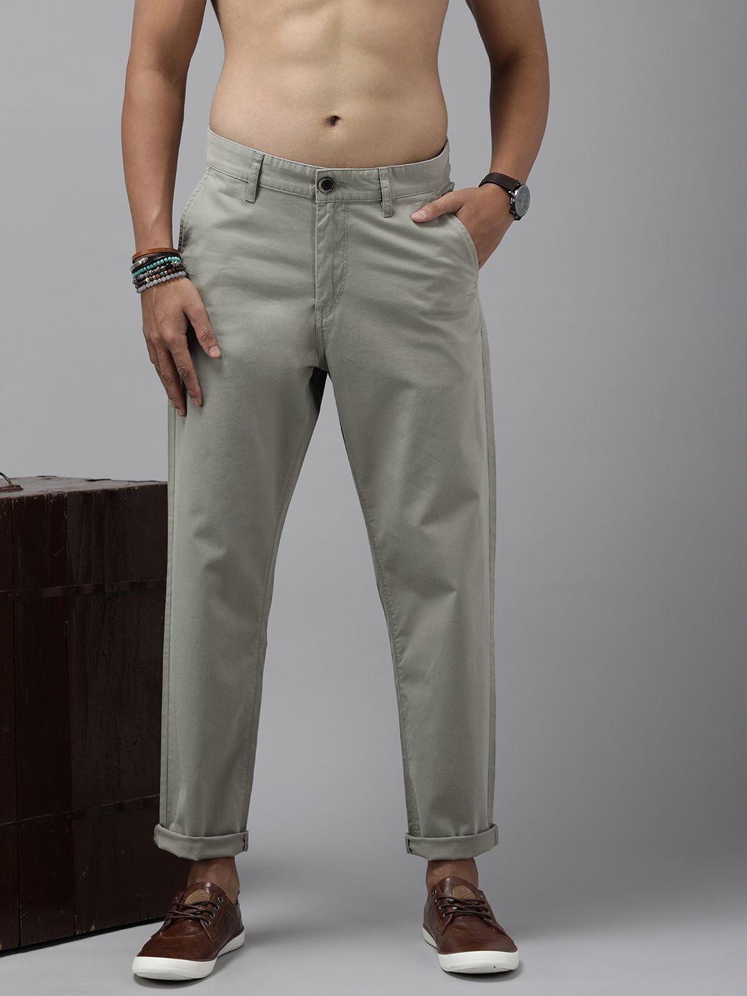 the roadster lifestyle co. men loose fit low-rise chinos trousers