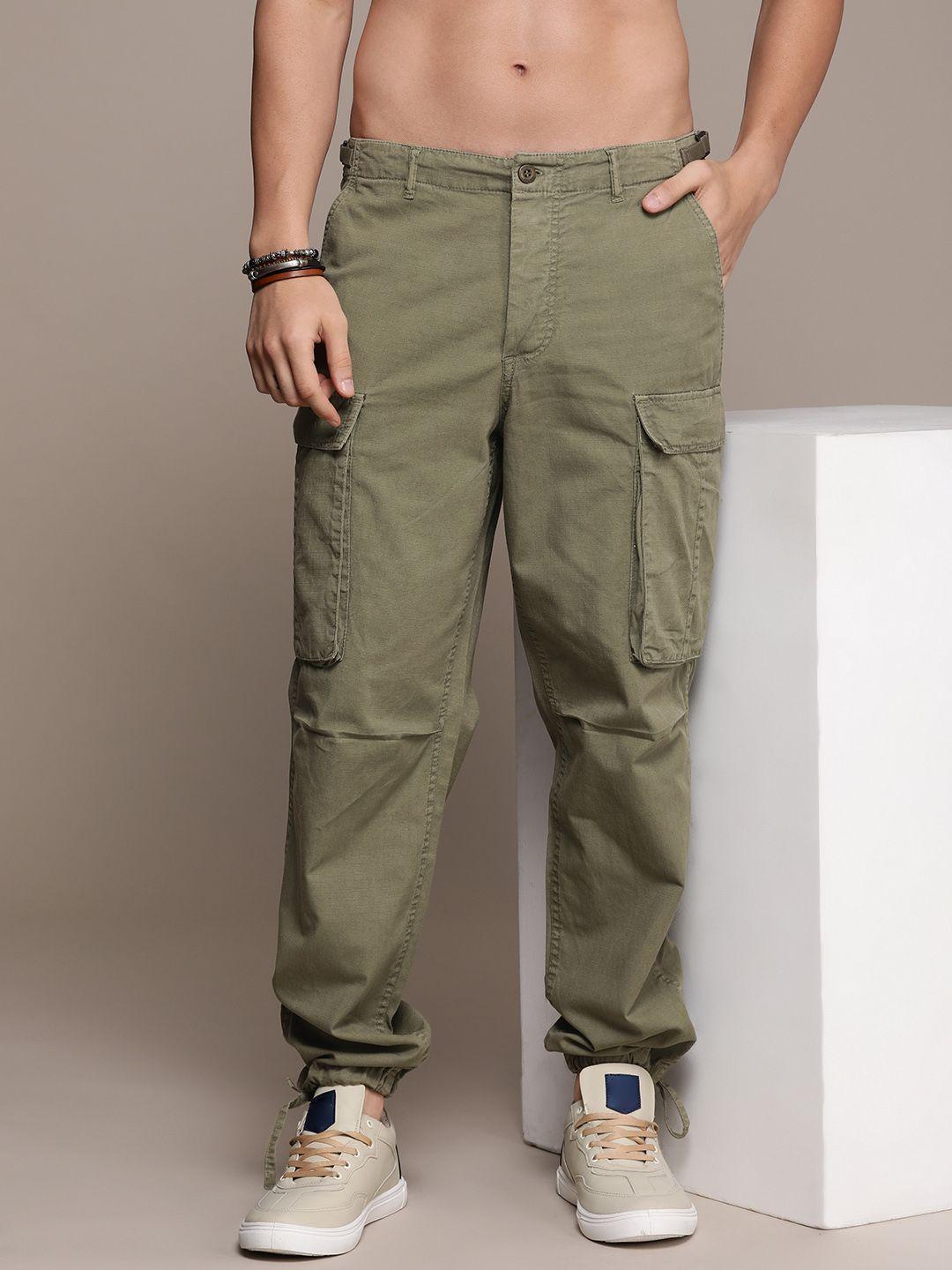 the roadster lifestyle co. men solid cargo trousers