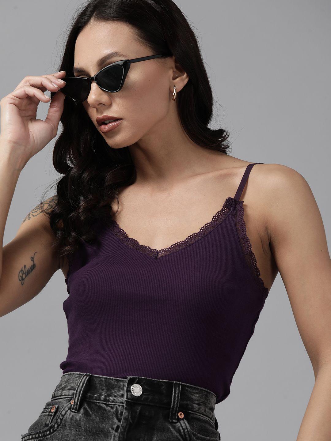 the roadster lifestyle co. solid knitted cami top with lace trim