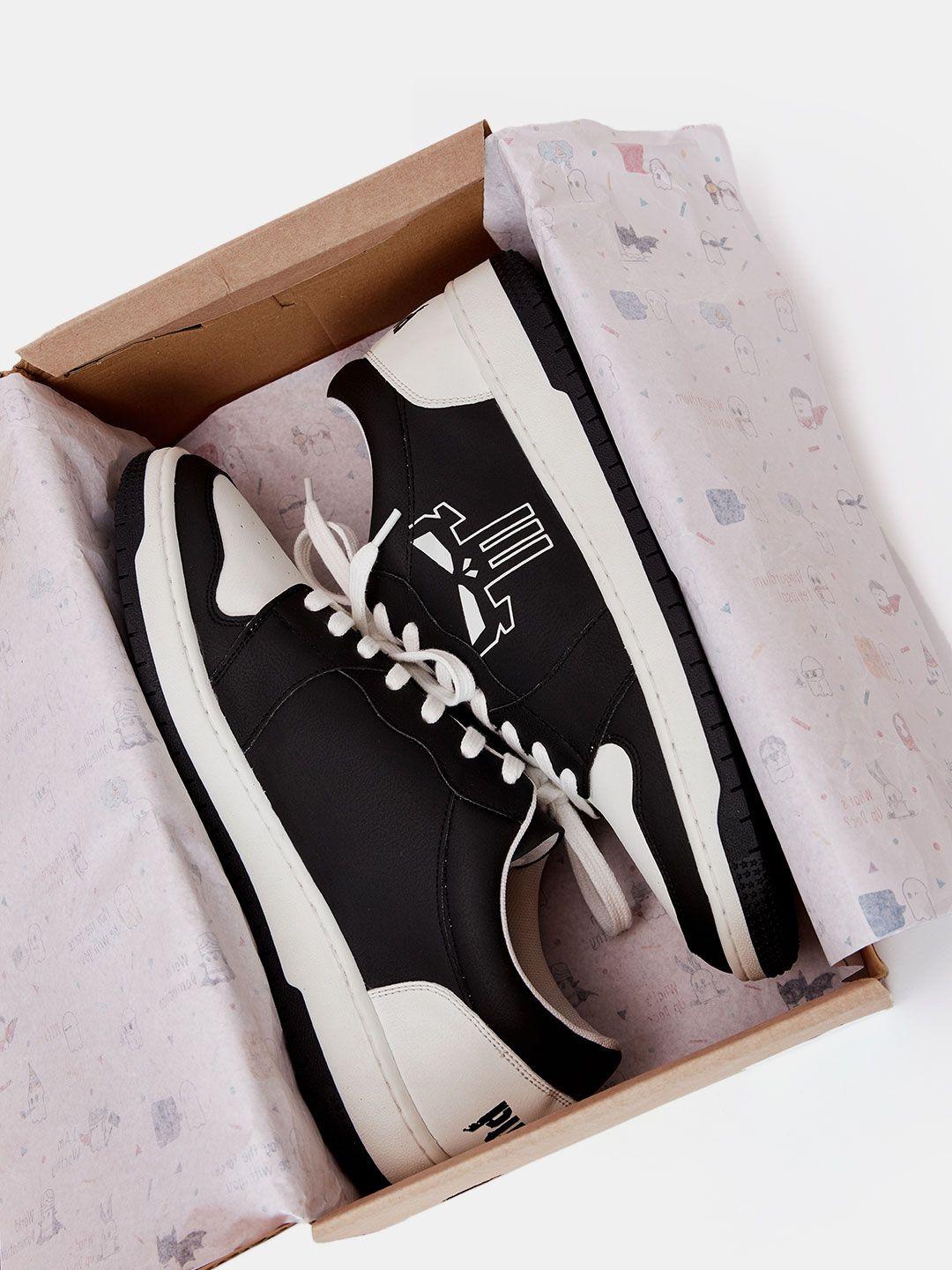 the souled store men black & white glow in the dark colourblocked sneakers