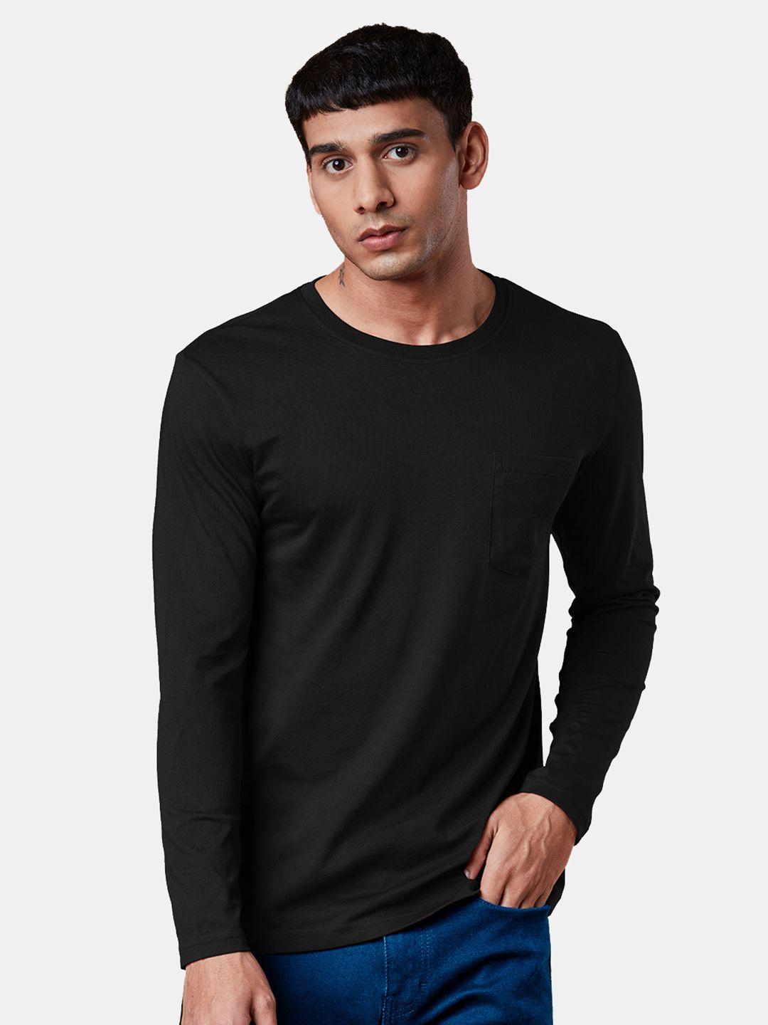 the souled store men black solid cotton t-shirt