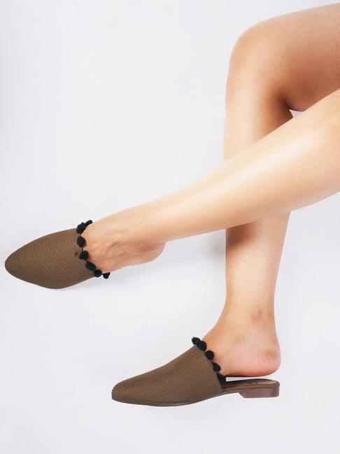 the white pole women's brown mule shoes