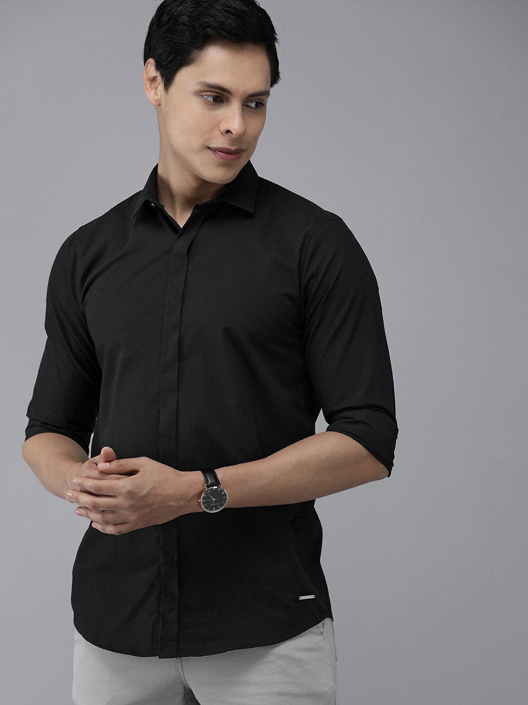 the bear house men black solid slim fit concealed placket casual shirt