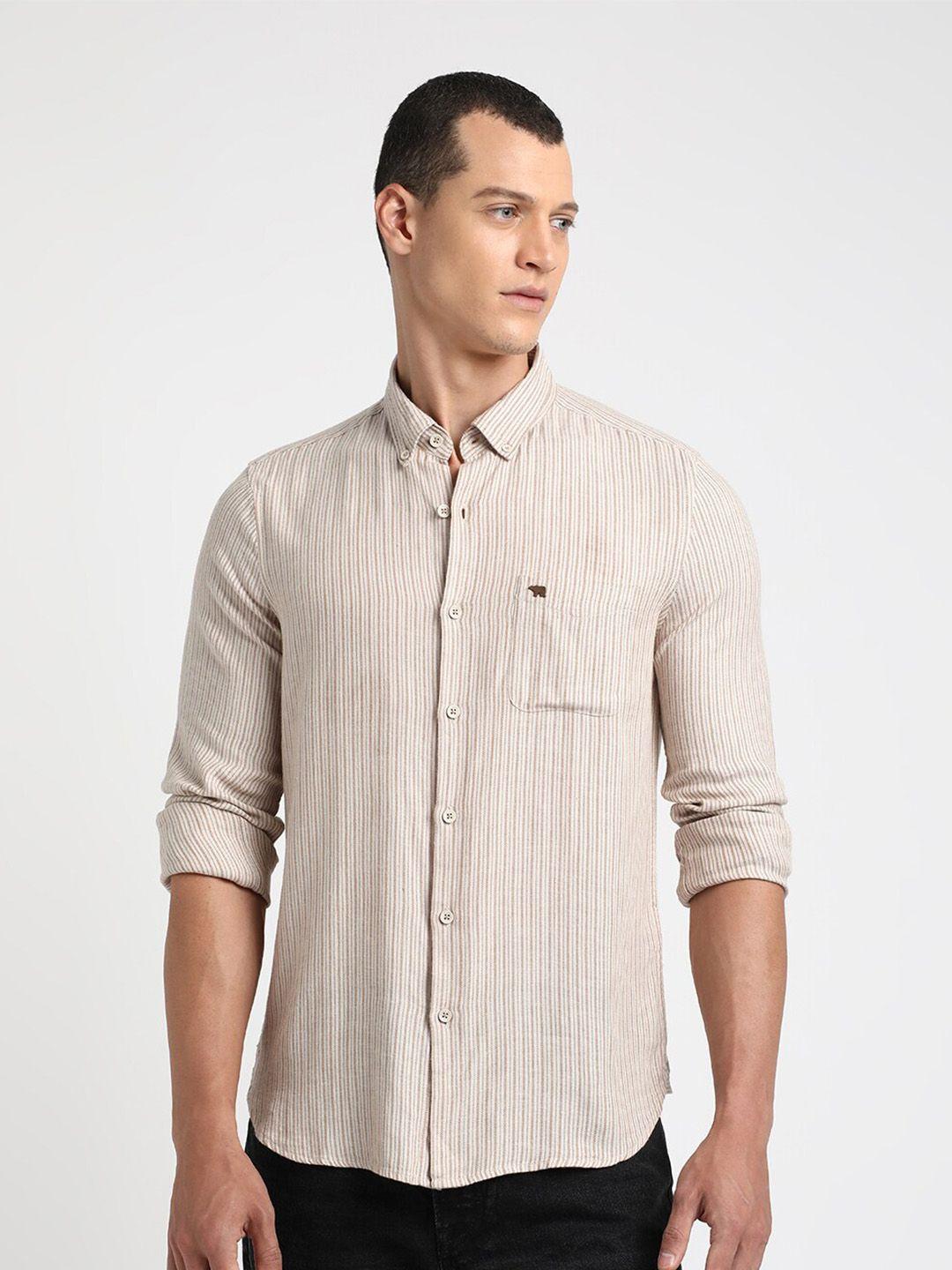 the bear house men cream-coloured slim fit opaque striped casual shirt