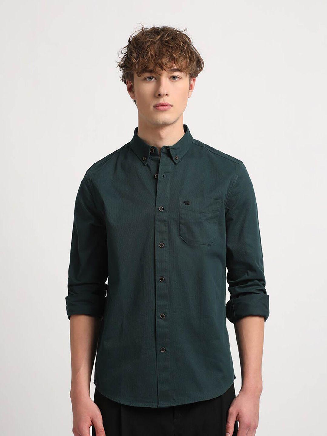 the bear house men green slim fit opaque casual shirt
