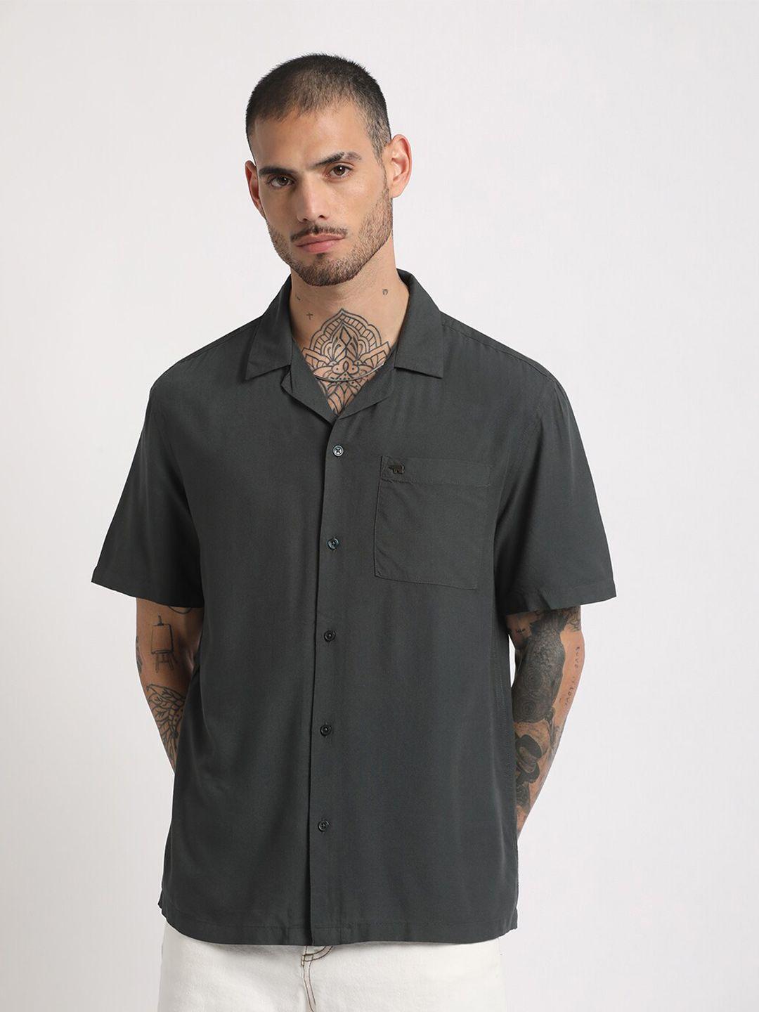 the bear house regular fit spread collar casual shirt