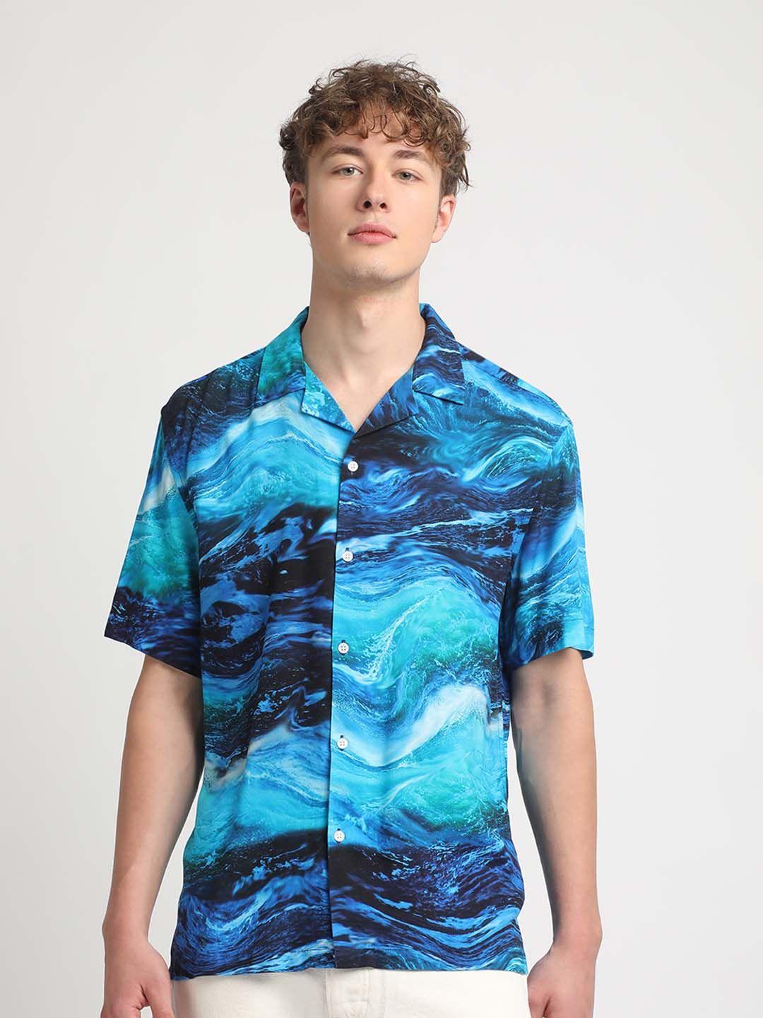 the bear house slim fit abstract printed casual shirt