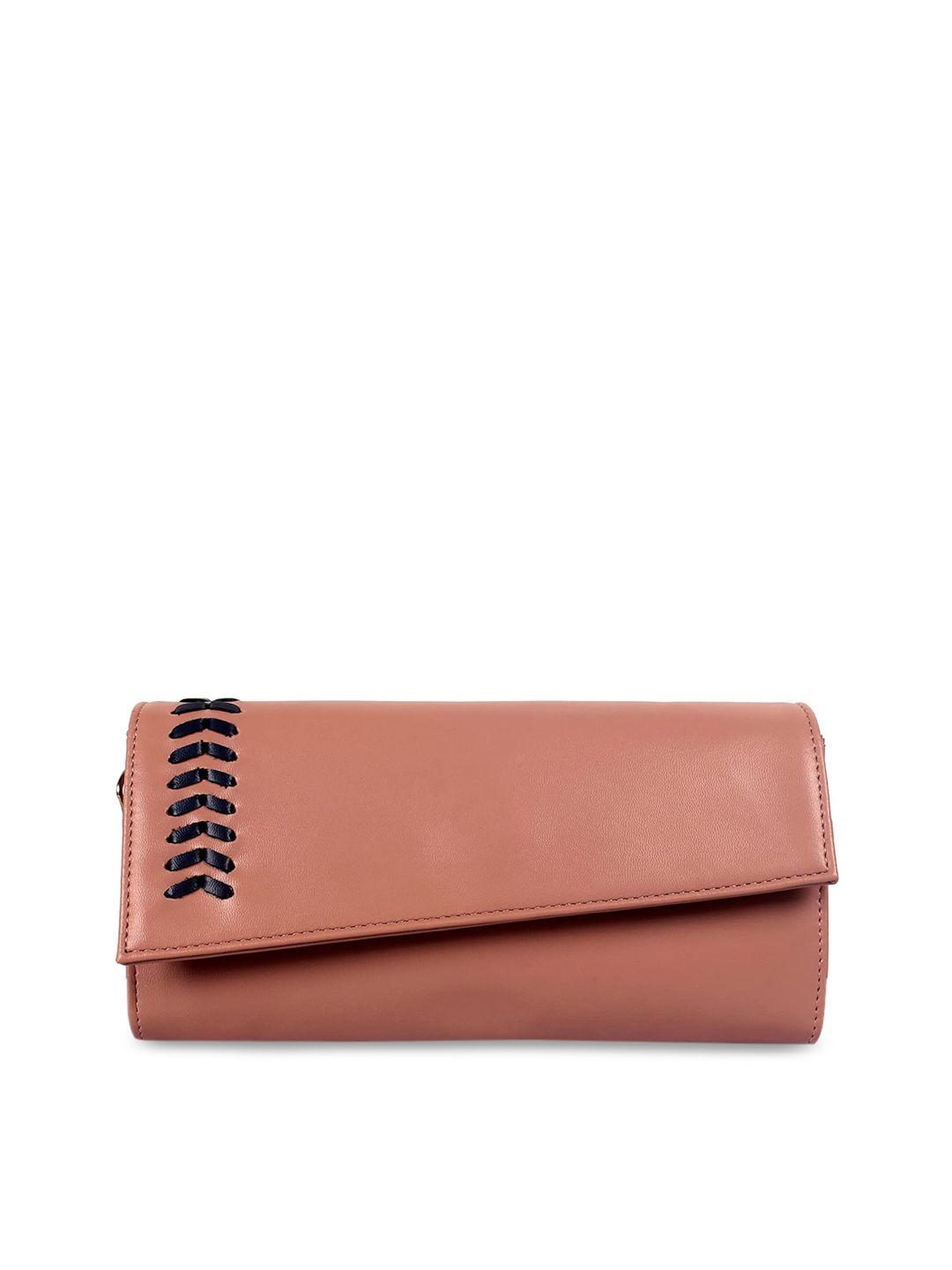 the clownfish peach-coloured envelope clutch