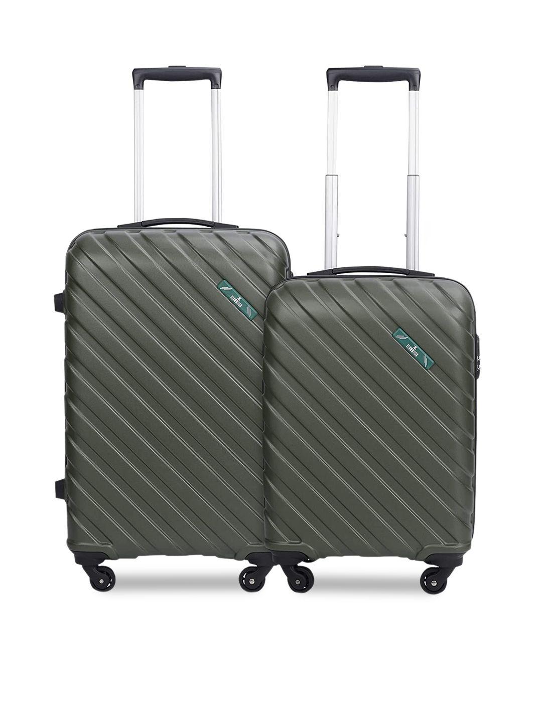 the clownfish set of 2 textured hard-sided trolley suitcase