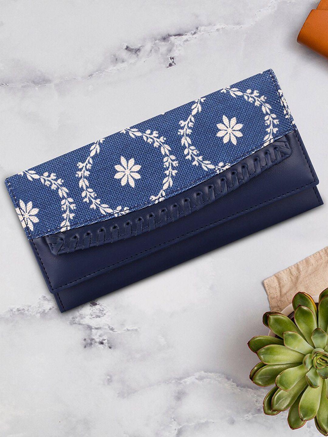 the clownfish women printed leather rfid two fold wallet