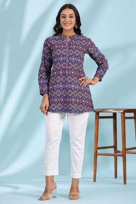 the crafted geometrics blue geometric printed rayon tunic - blue