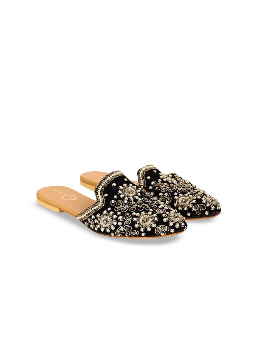 the desi dulhan embellished ethnic mules